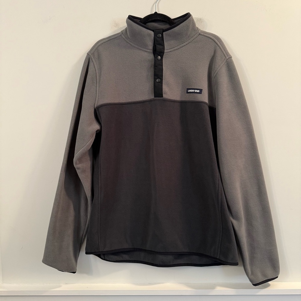 Men’s Lands' End Gray and Black Fleece Pullover size large tall